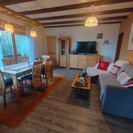 Chalet Au Bois Des Ecureuils Classe Trois Etoiles. Мюльбах-сюр-Мюнстер Экстерьер фото